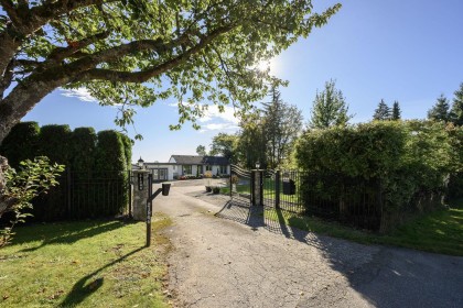 Photo 3 at 21866 River Road, West Central, Maple Ridge