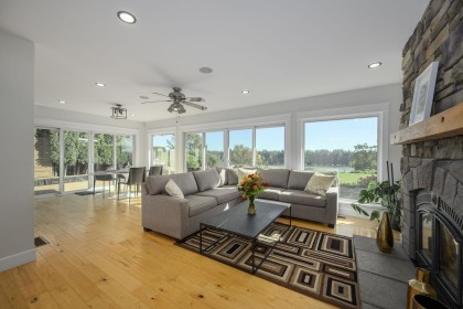 Photo 11 at 21866 River Road, West Central, Maple Ridge