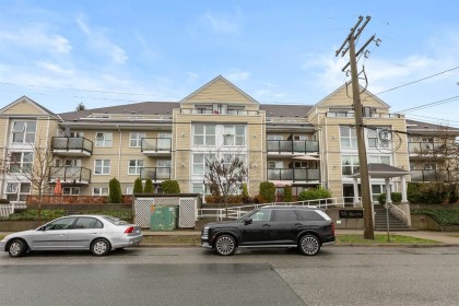 Photo 2 at PH4 - 1519 Grant Avenue, Glenwood PQ, Port Coquitlam