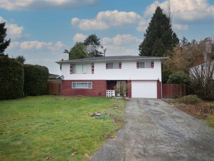 Photo 1 at 1759 Warwick Avenue, Central Pt Coquitlam, Port Coquitlam