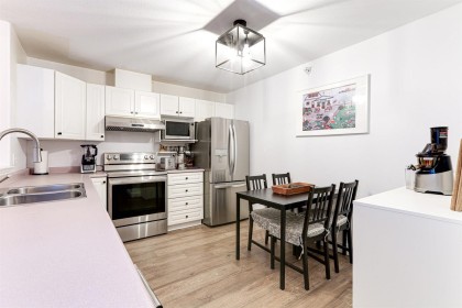 Photo 13 at 402 - 1558 Grant Avenue, Glenwood PQ, Port Coquitlam