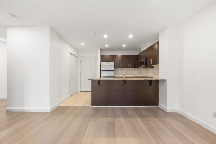 Photo 7 at 215 - 11665 Haney Bypass, West Central, Maple Ridge