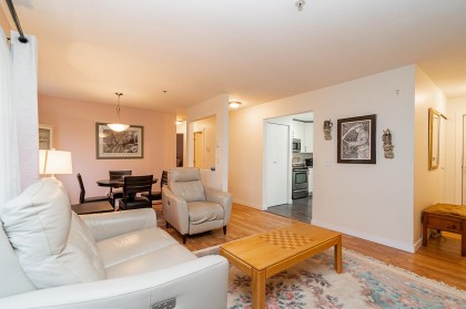 Photo 8 at 203 - 2983 Cambridge Street, Glenwood PQ, Port Coquitlam