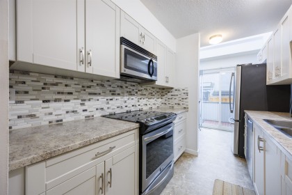 Photo 6 at 2 - 19022 119b Avenue, Central Meadows, Pitt Meadows