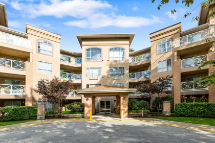 Photo 1 at 227 - 2551 Parkview Lane, Central Pt Coquitlam, Port Coquitlam