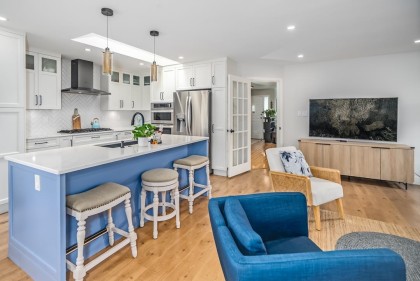 Photo 2 at 22987 123b Avenue, East Central, Maple Ridge