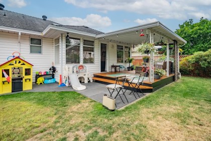 Photo 32 at 22987 123b Avenue, East Central, Maple Ridge