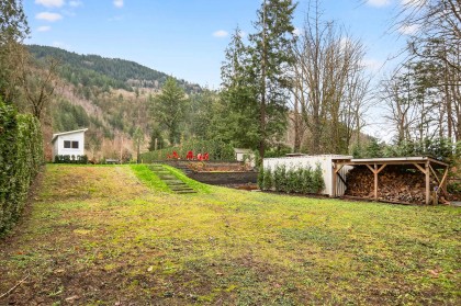 Photo 4 at 12051 Hodgkin Road, Lake Errock, Mission