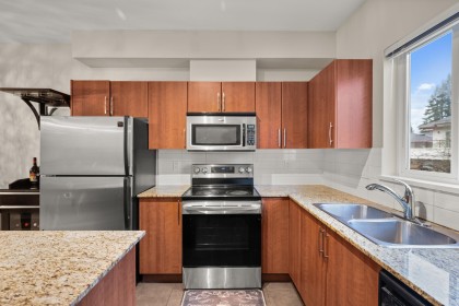 Photo 14 at 508 - 1661 Fraser Avenue, Glenwood PQ, Port Coquitlam