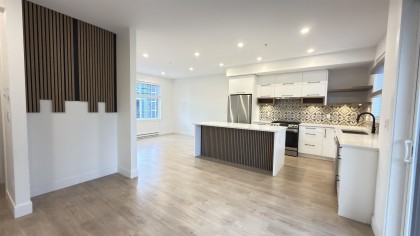 Photo 3 at 3 - 12018 237 Street, East Central, Maple Ridge