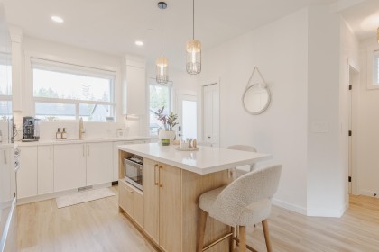 Photo 6 at 25097 112 Avenue, Thornhill MR, Maple Ridge