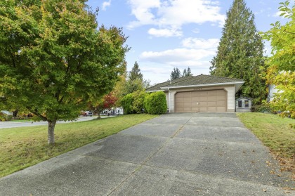 Photo 2 at 32925 Orchid Court, Mission BC, Mission