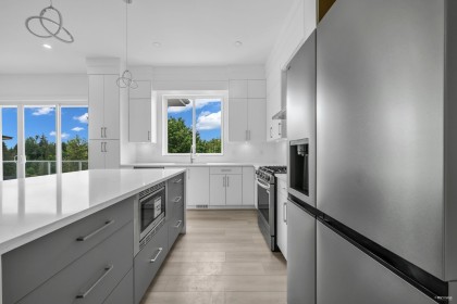 Photo 8 at 13593 Birdtail Drive, Silver Valley, Maple Ridge