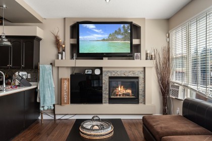 Photo 6 at 24280 102a Avenue, Albion, Maple Ridge