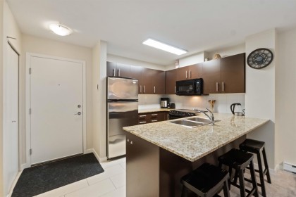 Photo 8 at 403 - 11665 Haney Bypass, West Central, Maple Ridge