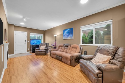 Photo 7 at 310 - 1661 Fraser Avenue, Glenwood PQ, Port Coquitlam