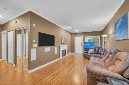 Photo 9 at 310 - 1661 Fraser Avenue, Glenwood PQ, Port Coquitlam