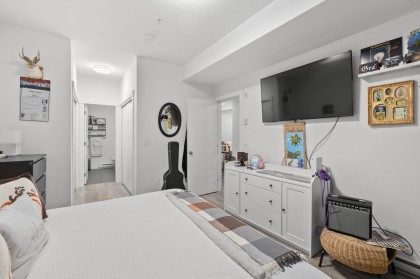 Photo 17 at 306 - 22577 Royal Crescent, East Central, Maple Ridge