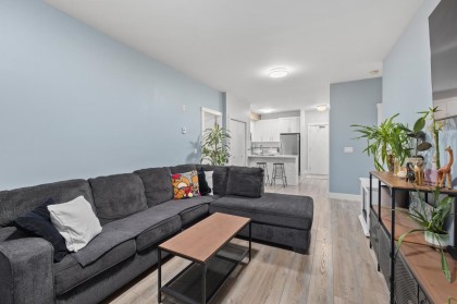 Photo 12 at 306 - 22577 Royal Crescent, East Central, Maple Ridge