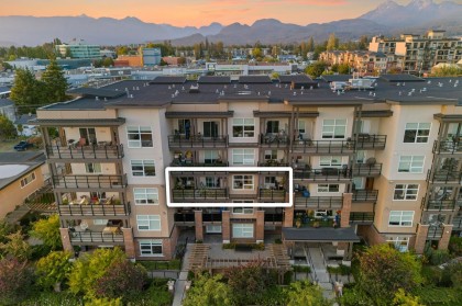 Photo 32 at 306 - 22577 Royal Crescent, East Central, Maple Ridge