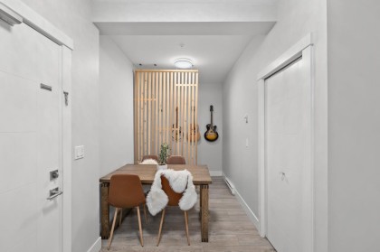 Photo 5 at 306 - 22577 Royal Crescent, East Central, Maple Ridge