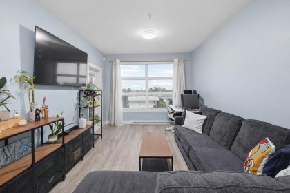 Photo 39 at 306 - 22577 Royal Crescent, East Central, Maple Ridge