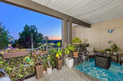 Photo 21 at 306 - 22577 Royal Crescent, East Central, Maple Ridge