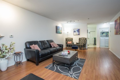 Photo 13 at 22 - 12449 191 Street, Mid Meadows, Pitt Meadows