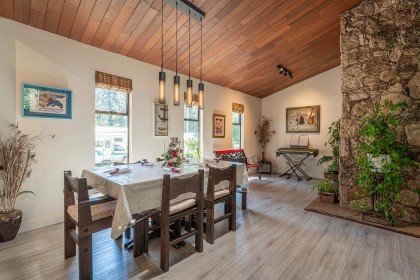 Photo 10 at 12861 Barnsdale Street, East Central, Maple Ridge