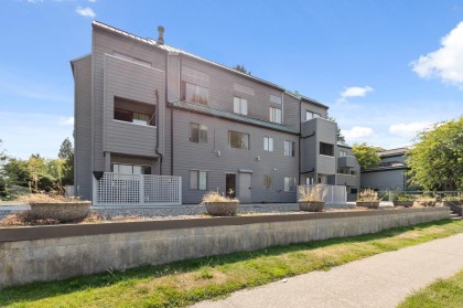 Photo 4 at 110 - 1948 Coquitlam Avenue, Glenwood PQ, Port Coquitlam