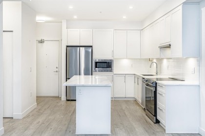 Photo 3 at 208 - 2160 Grant Avenue, Glenwood PQ, Port Coquitlam