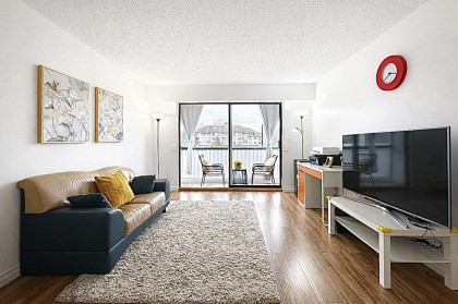 Photo 2 at 203 - 2425 Shaughnessy Street, Central Pt Coquitlam, Port Coquitlam