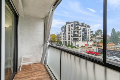 Photo 8 at 203 - 2425 Shaughnessy Street, Central Pt Coquitlam, Port Coquitlam