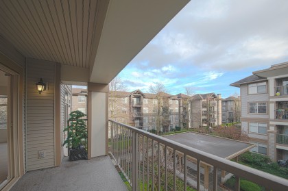 Photo 17 at 303 - 12238 224 Street, East Central, Maple Ridge