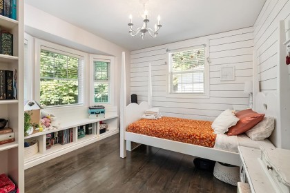 Photo 17 at 34520 Timbercove Road, Durieu, Mission