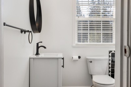 Photo 20 at 34520 Timbercove Road, Durieu, Mission