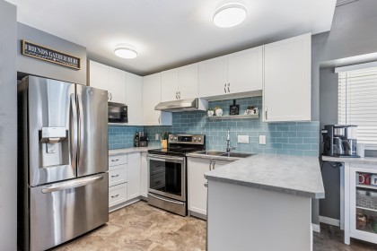 Photo 11 at 5 - 22980 Abernethy Lane, East Central, Maple Ridge