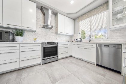 Photo 10 at 1220 Yangtze Place, Riverwood, Port Coquitlam