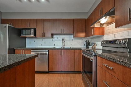 Photo 5 at 225 - 12085 228 Street, East Central, Maple Ridge