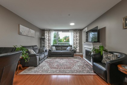 Photo 11 at 225 - 12085 228 Street, East Central, Maple Ridge