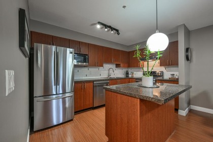 Photo 8 at 225 - 12085 228 Street, East Central, Maple Ridge