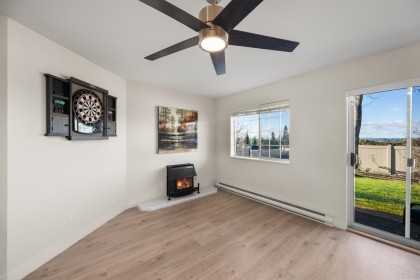 Photo 24 at 2 - 11464 Fisher Street, East Central, Maple Ridge