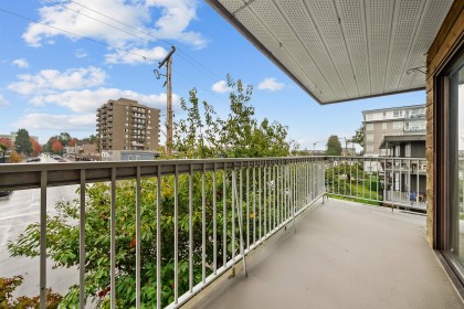 Photo 9 at 301 - 11957 223 Street, West Central, Maple Ridge