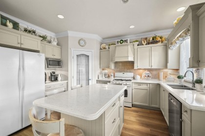 Photo 9 at 32653 Hood Avenue, Mission BC, Mission