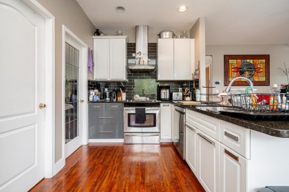 Photo 12 at 11861 240 Street, Cottonwood MR, Maple Ridge