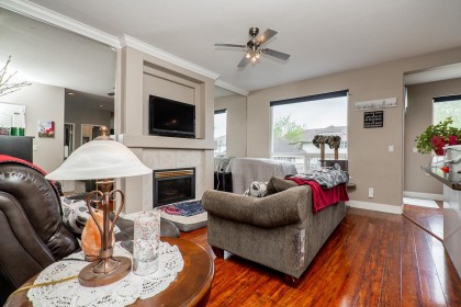 Photo 8 at 11861 240 Street, Cottonwood MR, Maple Ridge