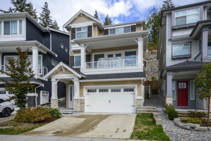 Photo 2 at 14112 Mier Drive, Silver Valley, Maple Ridge