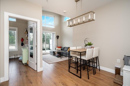 Photo 3 at 402 - 12460 191 Street, Mid Meadows, Pitt Meadows