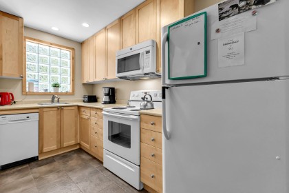 Photo 18 at 47075 Snowmist Drive, Hemlock, Mission