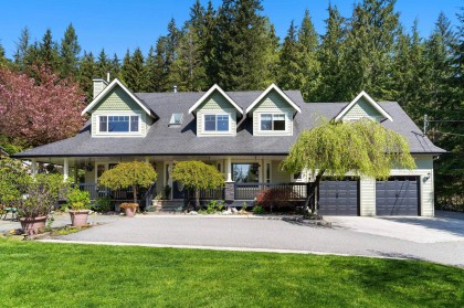 Photo 1 at 12815 Willow Place, Northeast, Maple Ridge